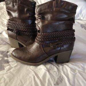 Brown boots